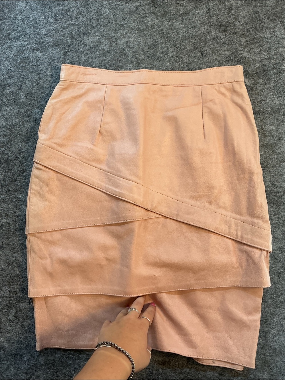 Caren Vintage Blush Pink Layered Leather Skirt Size 8